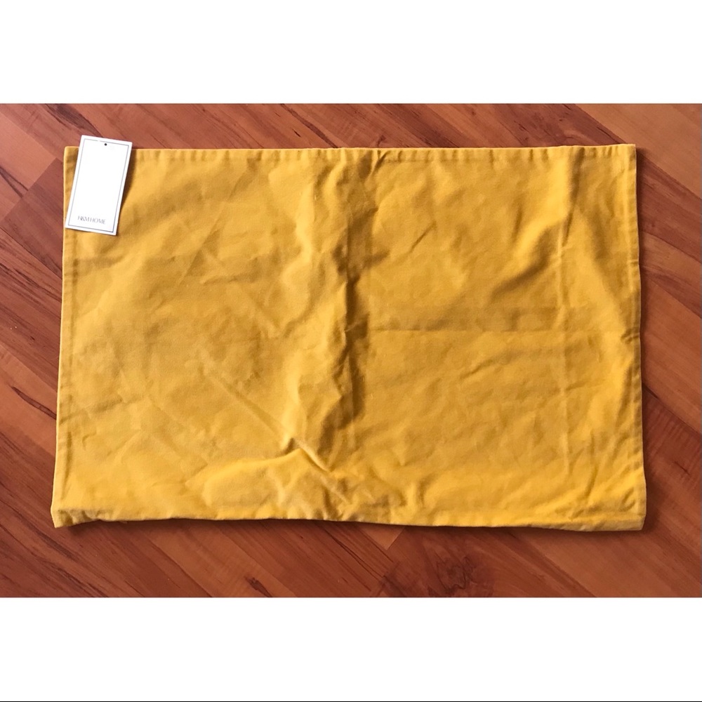 h&m velvet velour gold mustard pillowcase 16x24”